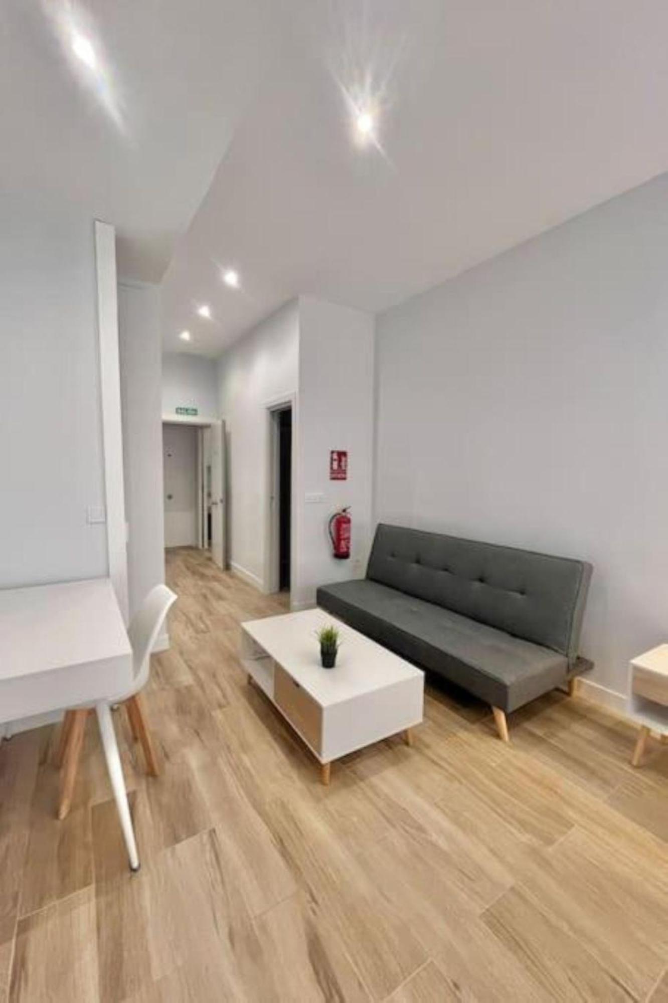 Estudio Chic Y Moderno Cerca Del Vibrante Centro De Ifema Μαδρίτη Εξωτερικό φωτογραφία